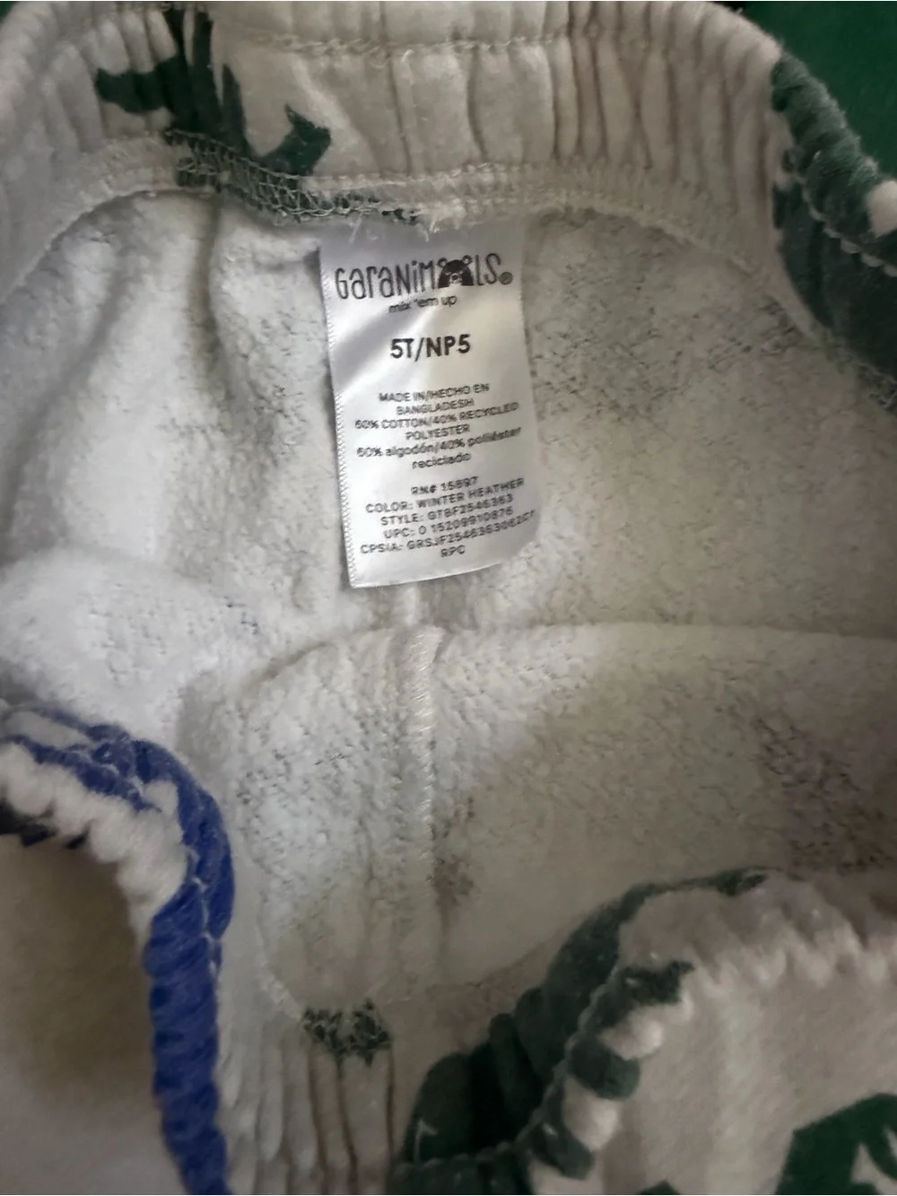 Garanimals Boys  Hoodie and Sweat pant Bundle size 5T